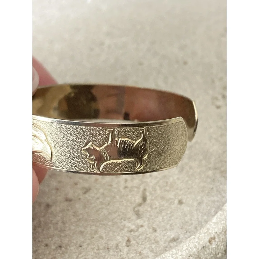 Vintage‎ Children's Cuff Bracelet Gold Tone Jill Name Embossed Animals